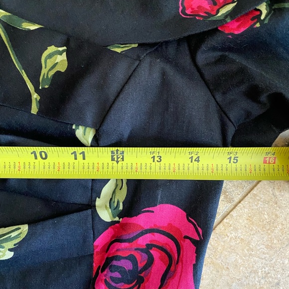 Belle Poque Rose print 50’s Cuban style pin up dress size 2 - Picture 6 of 9